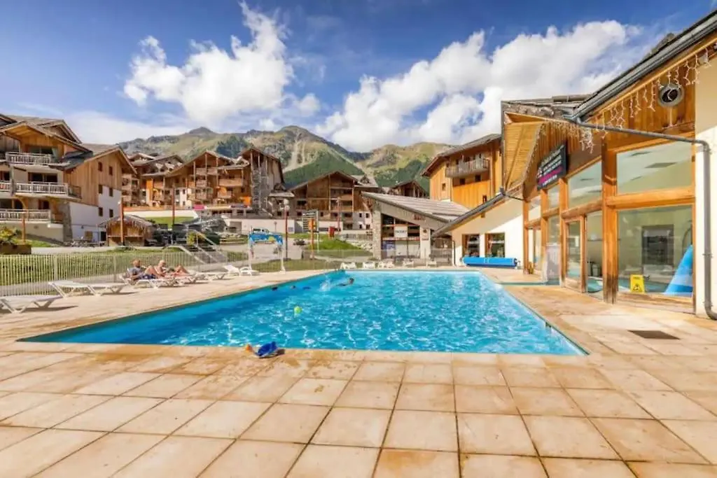 Appartement 6Pers Dont 4 Adultes Max Aux Orres 1800 Les Orres 0*,  France