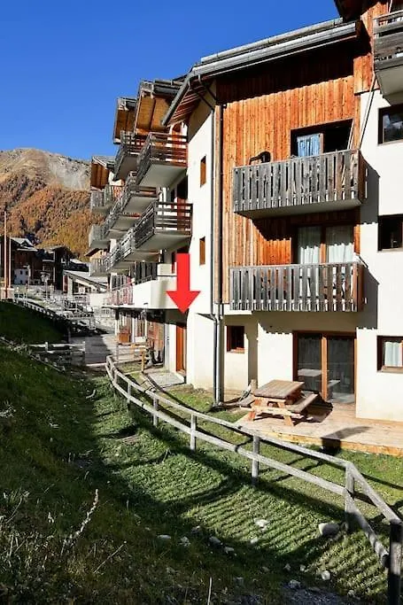 Apartment Appartement 6Pers Dont 4 Adultes Max Aux Orres 1800 Les Orres France